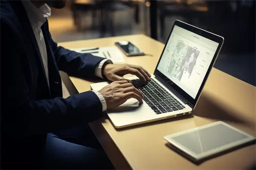 情侣旅游第一次去哪里好